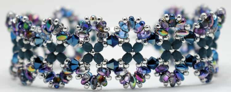 Deb Roberti's Infinity Bracelet & Earrings Pattern